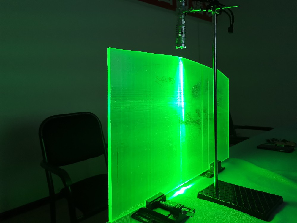 大尺寸蓝宝石基板材料